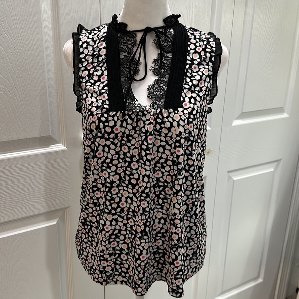 EXPRESS Floral Lace Top
